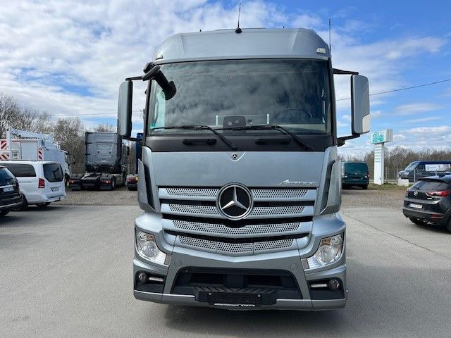 Mercedes-Benz Actros 4 MB 1943 SZM Gefahrgutvorbereitung - Камион влекач: слика 4 Mercedes-Benz Actros 4 MB 1943 SZM Gefahrgutvorbereitung - Камион влекач: слика 4