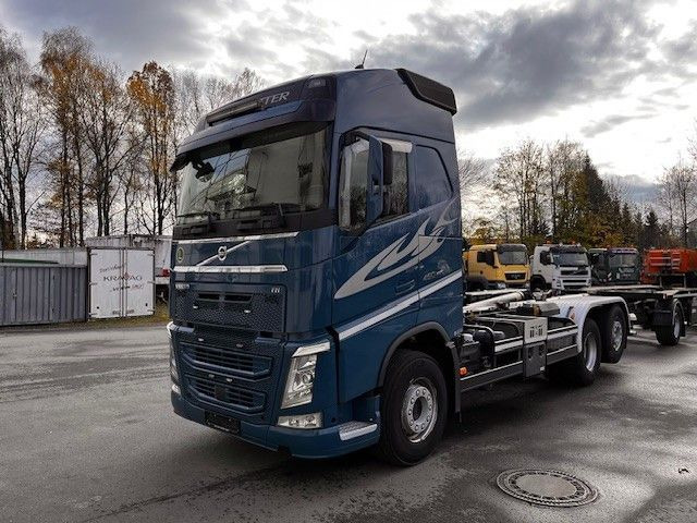 Volvo FH 460 Globetrotter Meiller Abrollkipper - Камион со кука за подигање: слика 2 Volvo FH 460 Globetrotter Meiller Abrollkipper - Камион со кука за подигање: слика 2