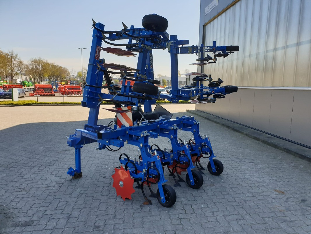 Carré ECONET F 6R75 HACKE - Опрема за обработка на почва: слика 2 Carré ECONET F 6R75 HACKE - Опрема за обработка на почва: слика 2