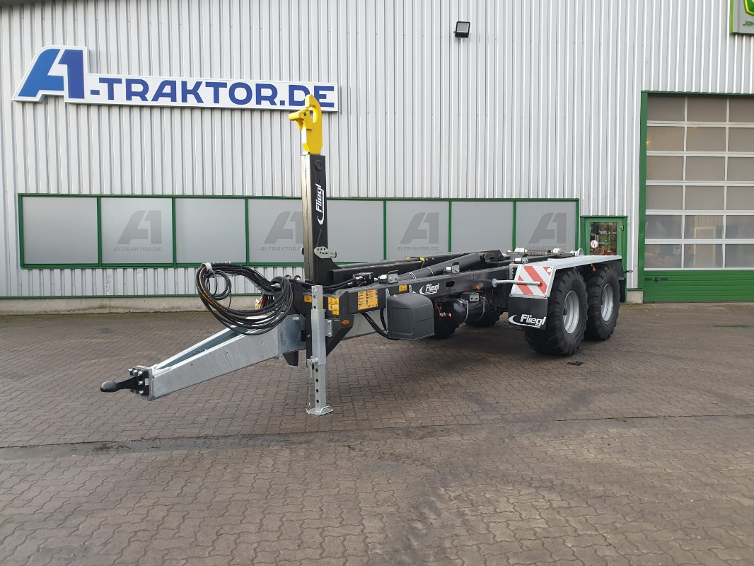 Fliegl HKL 22 - Алат/ Опрема: слика 1 Fliegl HKL 22 - Алат/ Опрема: слика 1