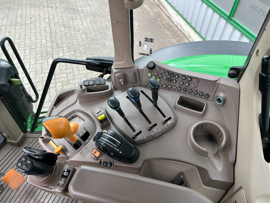 John Deere 6155M - Трактор: слика 5 John Deere 6155M - Трактор: слика 5