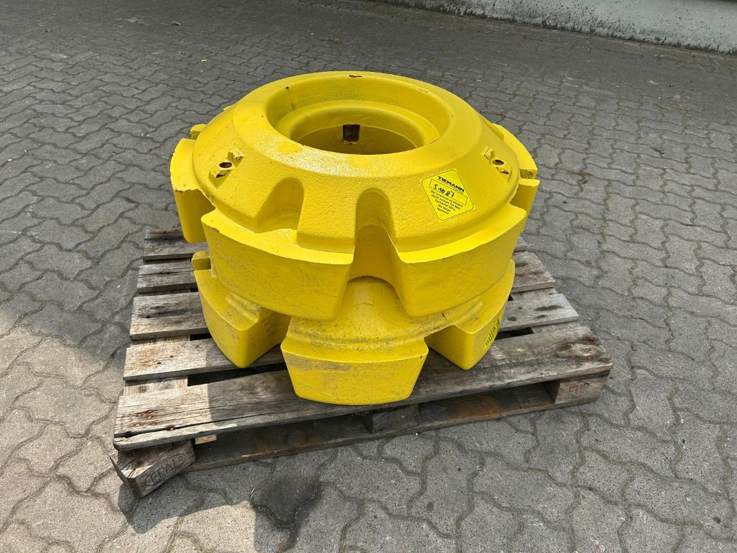 John Deere 620 kg innenliegend - Гума за Земјоделска машина: слика 1 John Deere 620 kg innenliegend - Гума за Земјоделска машина: слика 1