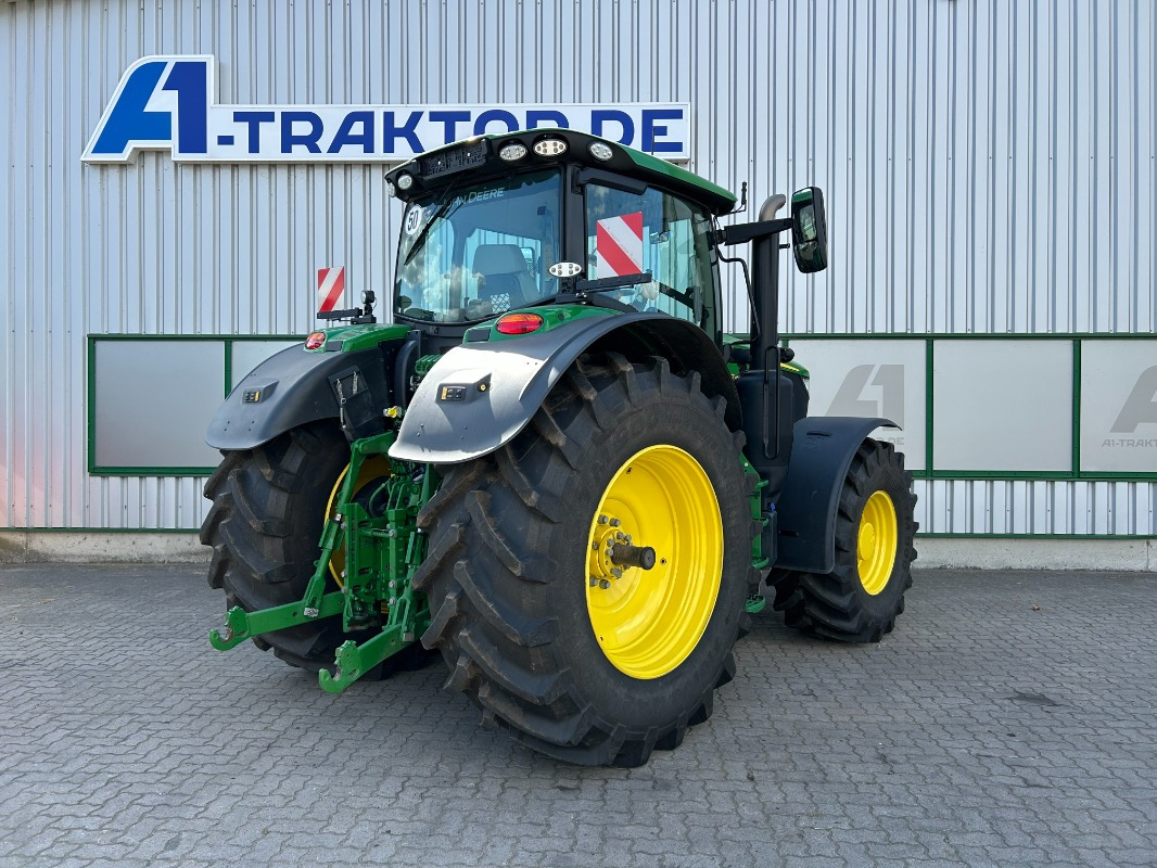 John Deere 6R 215 - Трактор: слика 2 John Deere 6R 215 - Трактор: слика 2