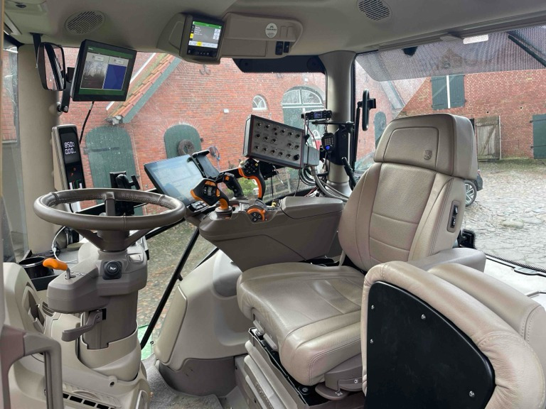 John Deere 6R 250 - Трактор: слика 5 John Deere 6R 250 - Трактор: слика 5