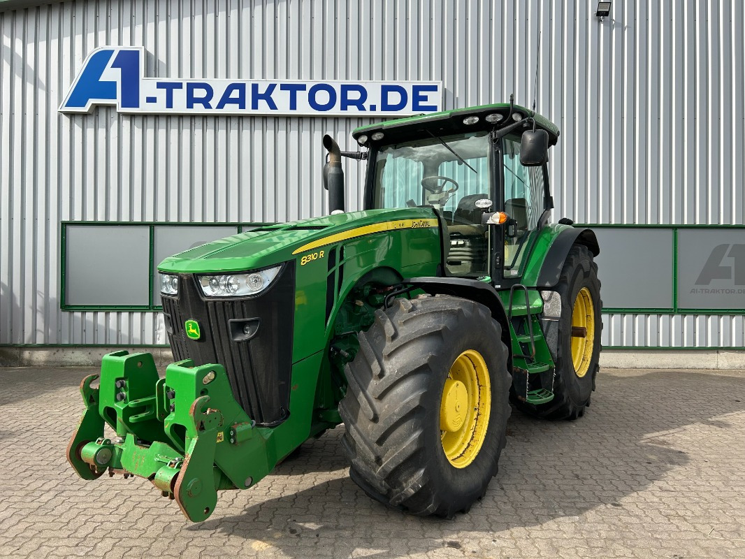John Deere 8310R - Трактор: слика 1 John Deere 8310R - Трактор: слика 1
