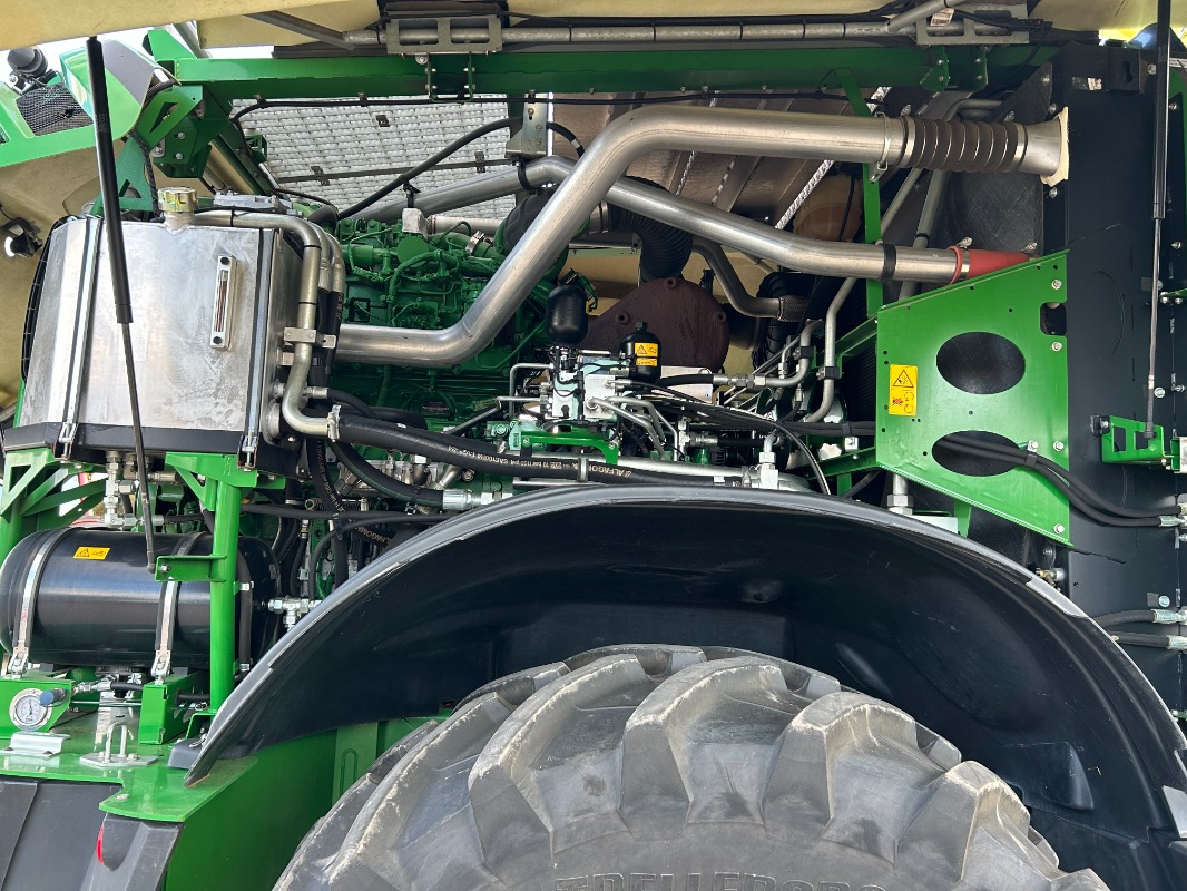 John Deere 8400 mit Kemper 475 Plus - Машина за жнеење: слика 3 John Deere 8400 mit Kemper 475 Plus - Машина за жнеење: слика 3