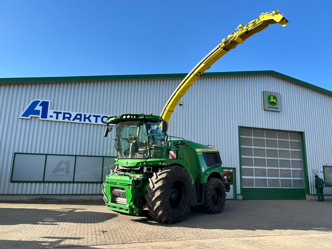 John Deere 9700i - Машина за жнеење: слика 1 John Deere 9700i - Машина за жнеење: слика 1