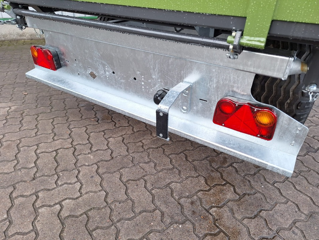 Fliegl EDK 50 FOX - Приколка: слика 5 Fliegl EDK 50 FOX - Приколка: слика 5