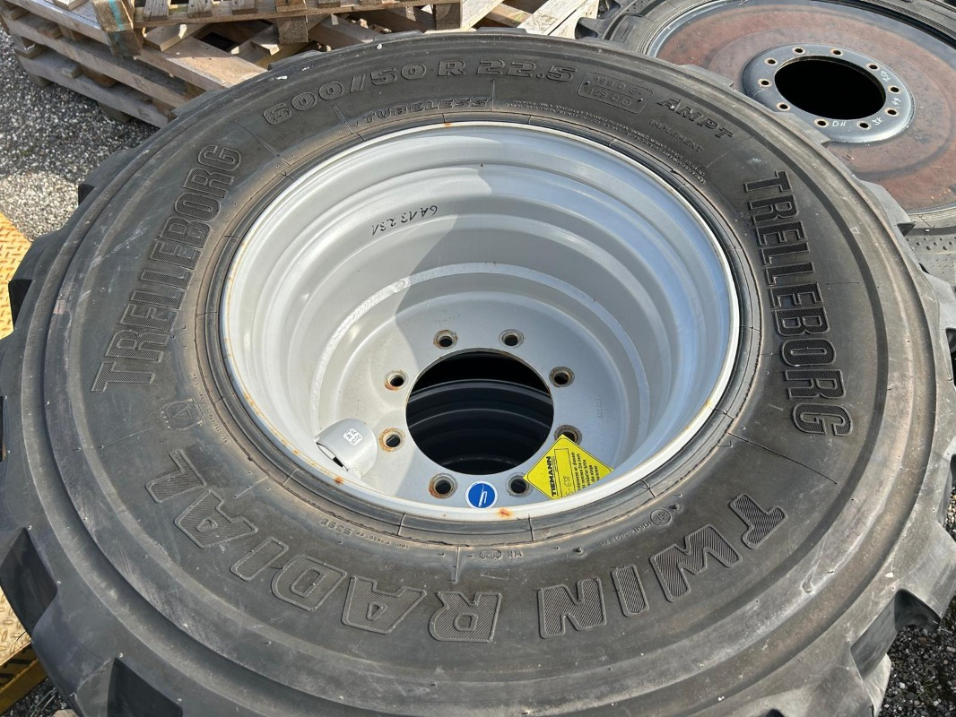 Trelleborg 600/50R22.5 - 2 Stück - Гуми и бандажи за Земјоделска машина: слика 2 Trelleborg 600/50R22.5 - 2 Stück - Гуми и бандажи за Земјоделска машина: слика 2
