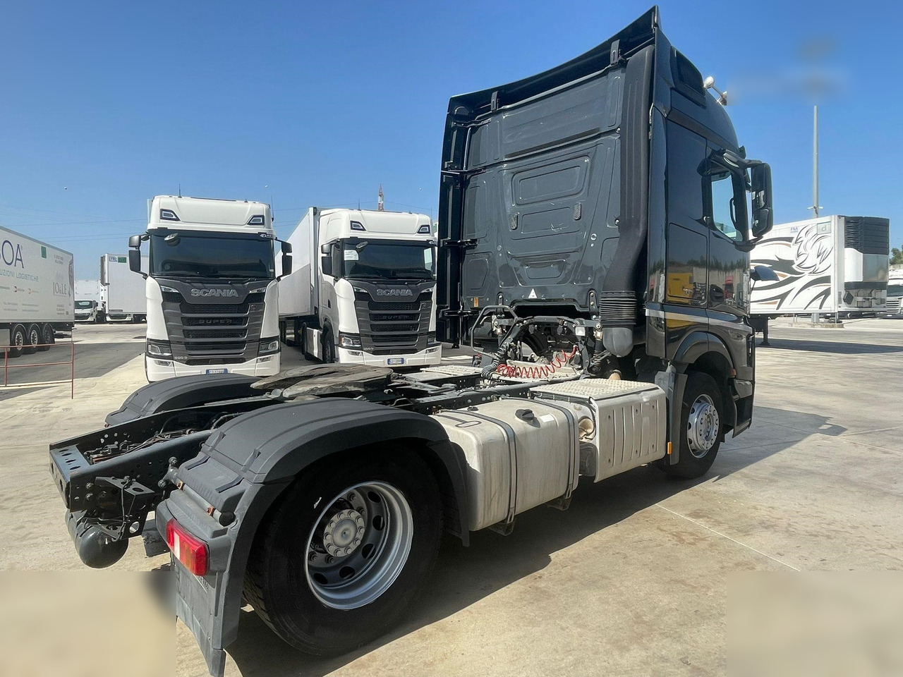 MERCEDES-BENZ ACTROS 1848 - Камион влекач: слика 3 MERCEDES-BENZ ACTROS 1848 - Камион влекач: слика 3