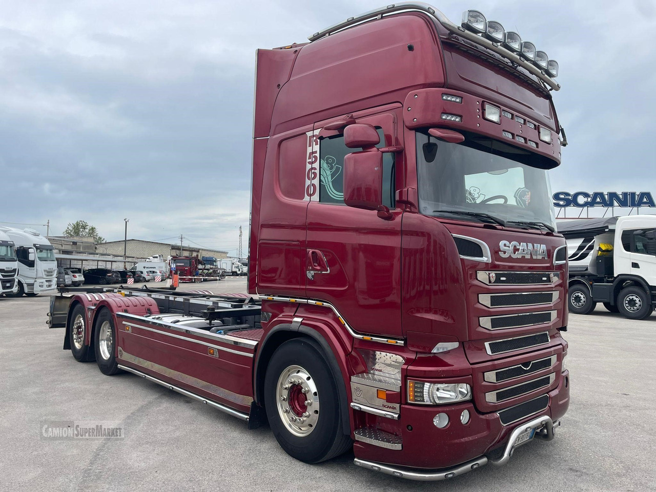 SCANIA R560 - Транспортер на контејнер/ Камион со променливо тело: слика 1 SCANIA R560 - Транспортер на контејнер/ Камион со променливо тело: слика 1