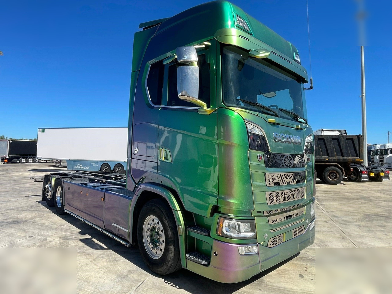 SCANIA S520 - Камион со кабинска шасија: слика 1 SCANIA S520 - Камион со кабинска шасија: слика 1