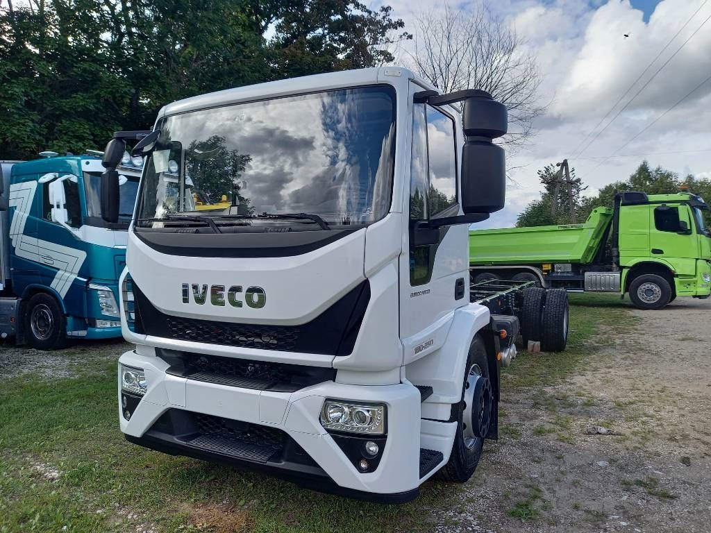 Iveco Eurocargo ML180E/FP, NEW, NOT USED - Камион со кабинска шасија: слика 1 Iveco Eurocargo ML180E/FP, NEW, NOT USED - Камион со кабинска шасија: слика 1