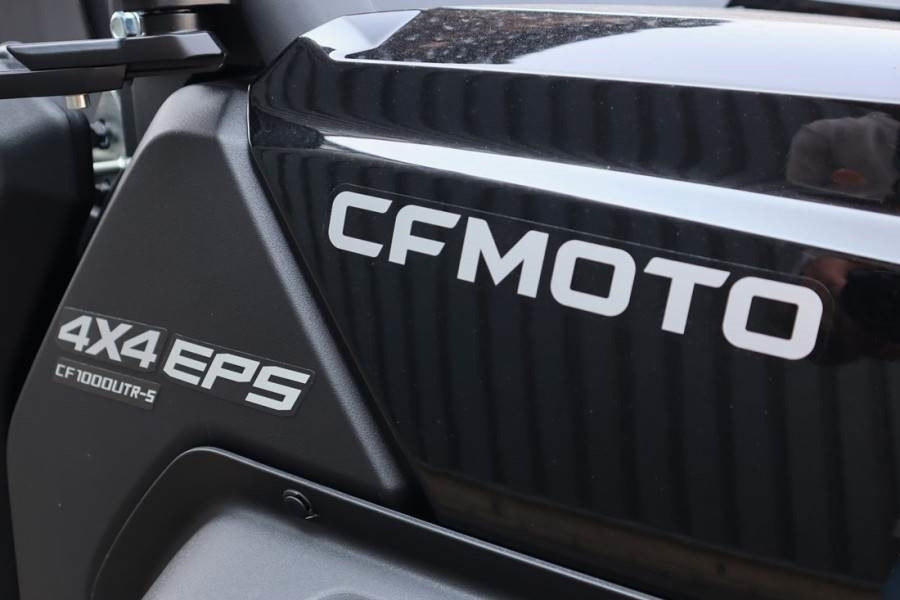 Сетеренско возило/ Квад CFMoto UFORCE 1000XL 4x4 independant suspension, LED, LED: слика 16