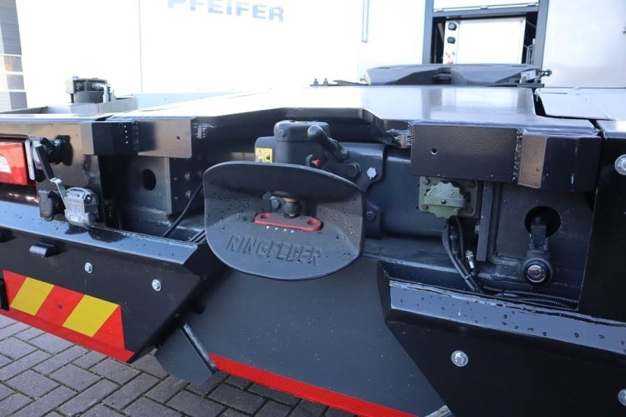 Лизинг на Cormach R540 B8X2 Scania 110000-E8F206 A.S.C, Diesel, Eur Cormach R540 B8X2 Scania 110000-E8F206 A.S.C, Diesel, Eur: слика 12 Лизинг на Cormach R540 B8X2 Scania 110000-E8F206 A.S.C, Diesel, Eur Cormach R540 B8X2 Scania 110000-E8F206 A.S.C, Diesel, Eur: слика 12