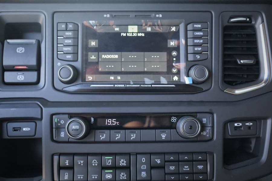 Лизинг на Cormach R540 B8X2 Scania 110000-E8F206 A.S.C, Diesel, Eur Cormach R540 B8X2 Scania 110000-E8F206 A.S.C, Diesel, Eur: слика 15 Лизинг на Cormach R540 B8X2 Scania 110000-E8F206 A.S.C, Diesel, Eur Cormach R540 B8X2 Scania 110000-E8F206 A.S.C, Diesel, Eur: слика 15