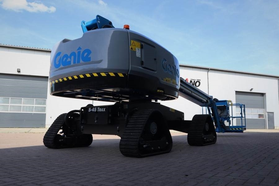 Genie S45XC Trax Valid inspection, *Guarantee! Diesel, 4 - Телескопска платформа: слика 2 Genie S45XC Trax Valid inspection, *Guarantee! Diesel, 4 - Телескопска платформа: слика 2