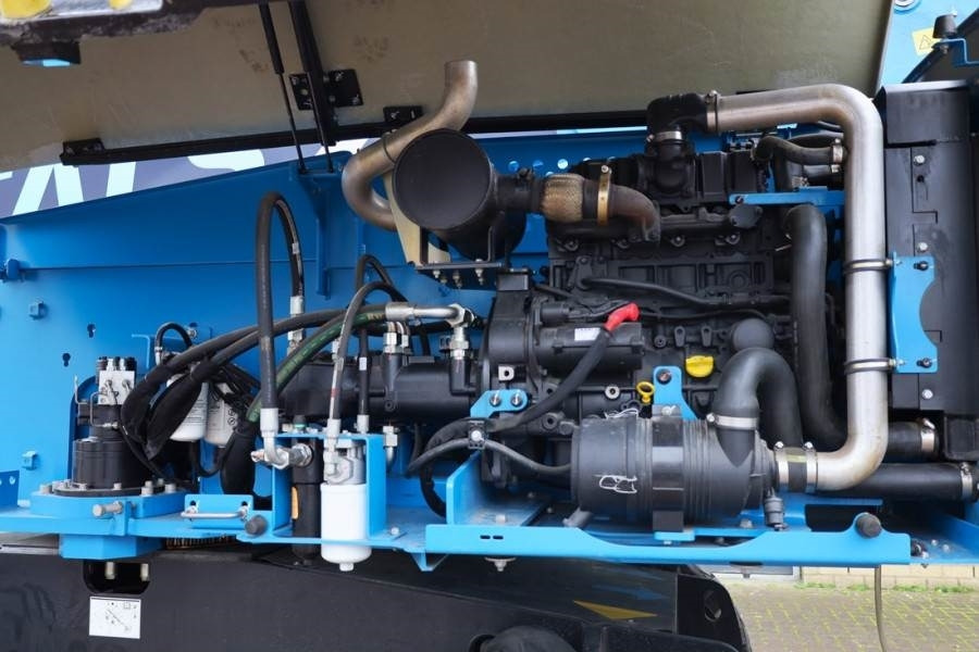 Телескопска платформа Genie S65XC Valid inspection, *Guarantee! Diesel, 4x4 Dr: слика 9