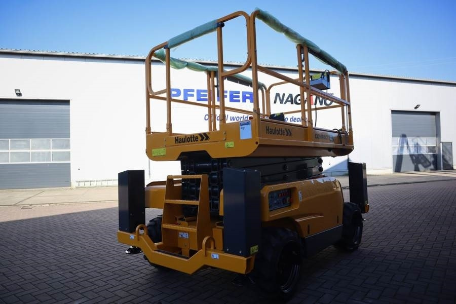 Haulotte Compact 12DX Valid Inspection, *Guarantee! Diesel, - Кревач ножица: слика 2 Haulotte Compact 12DX Valid Inspection, *Guarantee! Diesel, - Кревач ножица: слика 2