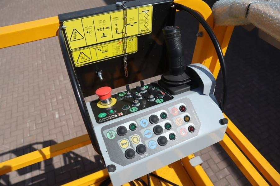 Haulotte Compact 12DX Valid Inspection, *Guarantee! Diesel, - Кревач ножица: слика 4 Haulotte Compact 12DX Valid Inspection, *Guarantee! Diesel, - Кревач ножица: слика 4