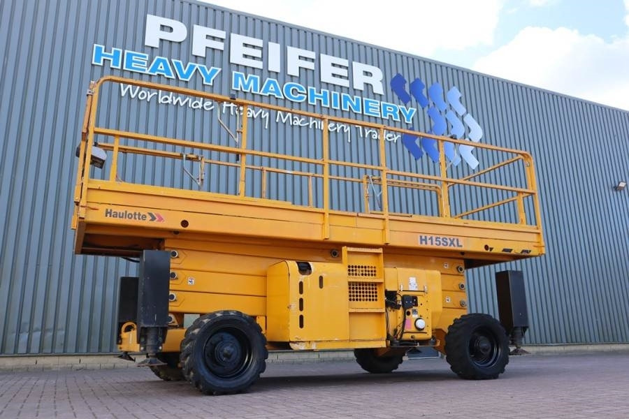 Haulotte H15SXL Diesel, 4x4 Drive, 15m Working Height, 500k - Кревач ножица: слика 1 Haulotte H15SXL Diesel, 4x4 Drive, 15m Working Height, 500k - Кревач ножица: слика 1