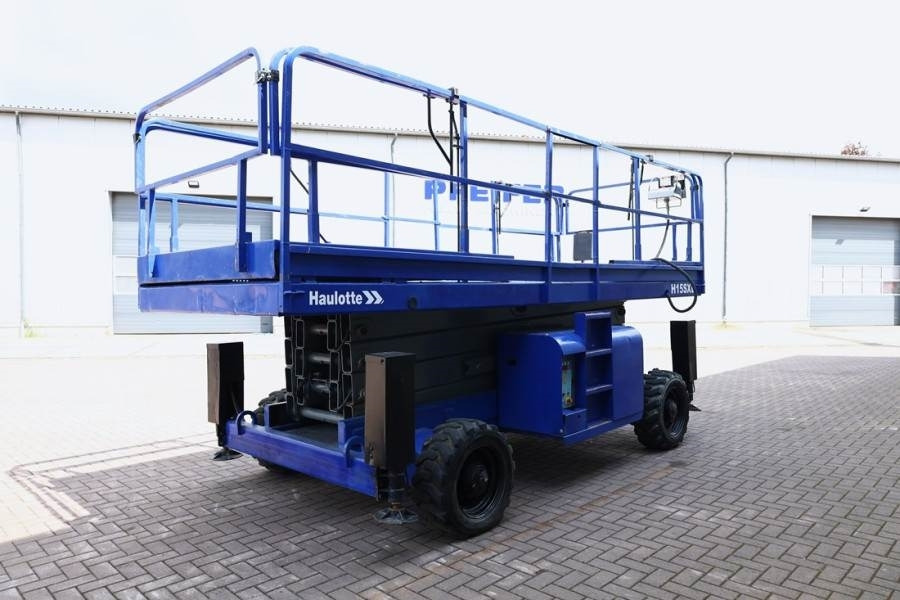 Haulotte H15SXL Diesel, 4x4 Drive, 15m Working Height, 500k - Кревач ножица: слика 2 Haulotte H15SXL Diesel, 4x4 Drive, 15m Working Height, 500k - Кревач ножица: слика 2