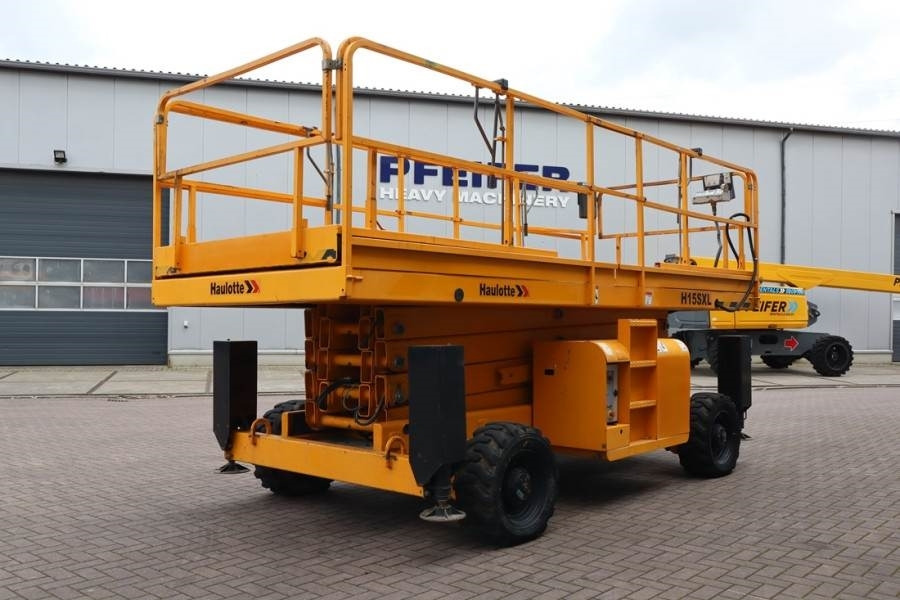Кревач ножица Haulotte H15SXL Diesel, 4x4 Drive, 15m Working Height, 500k: слика 9