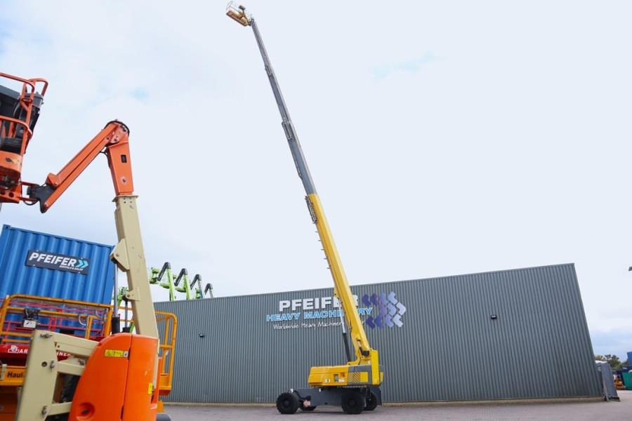 Haulotte H43TPX Diesel, 4x4x4 Drive, 42.2m Working Height, - Телескопска платформа: слика 3 Haulotte H43TPX Diesel, 4x4x4 Drive, 42.2m Working Height, - Телескопска платформа: слика 3