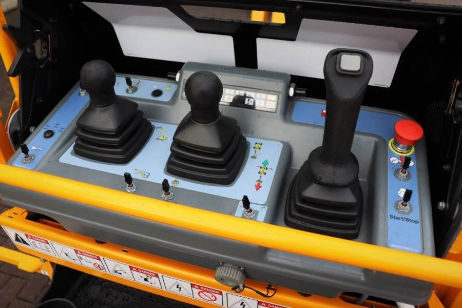 Haulotte HT23RTJ O Valid Inspection, *Guarantee! Diesel, 4x - Телескопска платформа: слика 4 Haulotte HT23RTJ O Valid Inspection, *Guarantee! Diesel, 4x - Телескопска платформа: слика 4