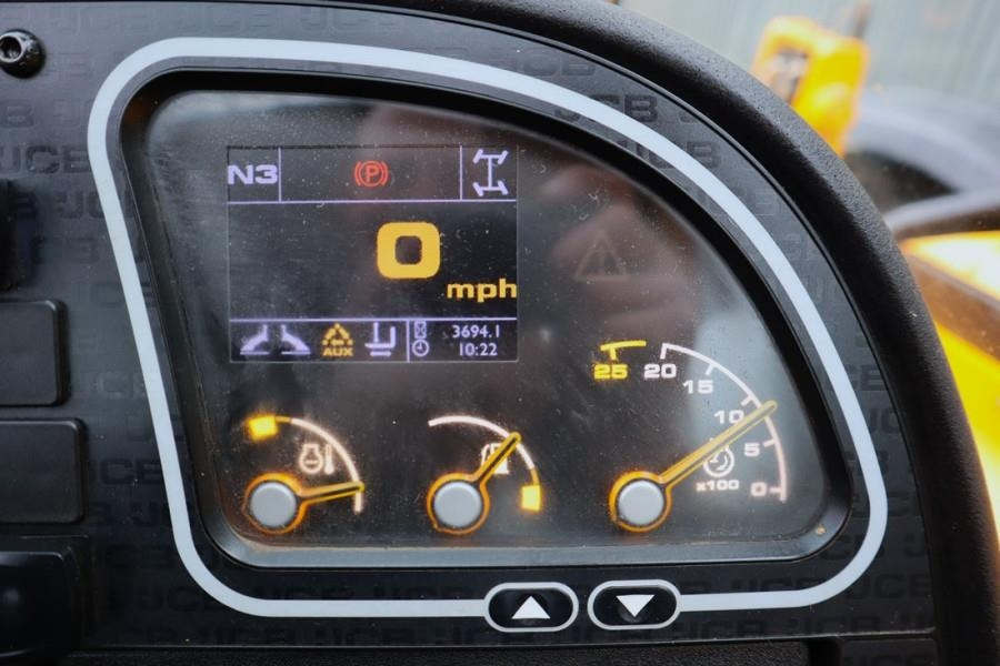 JCB 540V-140 Diesel Stage V, 4x4x4 Drive, 13.8m Liftin  - Телескопски ракувач: слика 5 JCB 540V-140 Diesel Stage V, 4x4x4 Drive, 13.8m Liftin  - Телескопски ракувач: слика 5