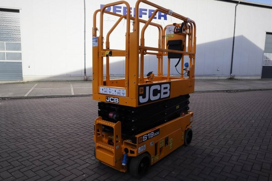 JCB S1930E Valid inspection, *Guarantee! 8m Working He - Кревач ножица: слика 2 JCB S1930E Valid inspection, *Guarantee! 8m Working He - Кревач ножица: слика 2