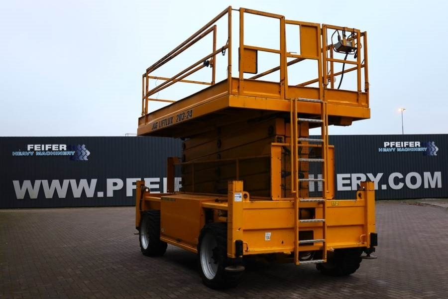 JLG 203-24 Diesel, 4x4 Drive, 22.3m Working Height, 75 - Кревач ножица: слика 4 JLG 203-24 Diesel, 4x4 Drive, 22.3m Working Height, 75 - Кревач ножица: слика 4