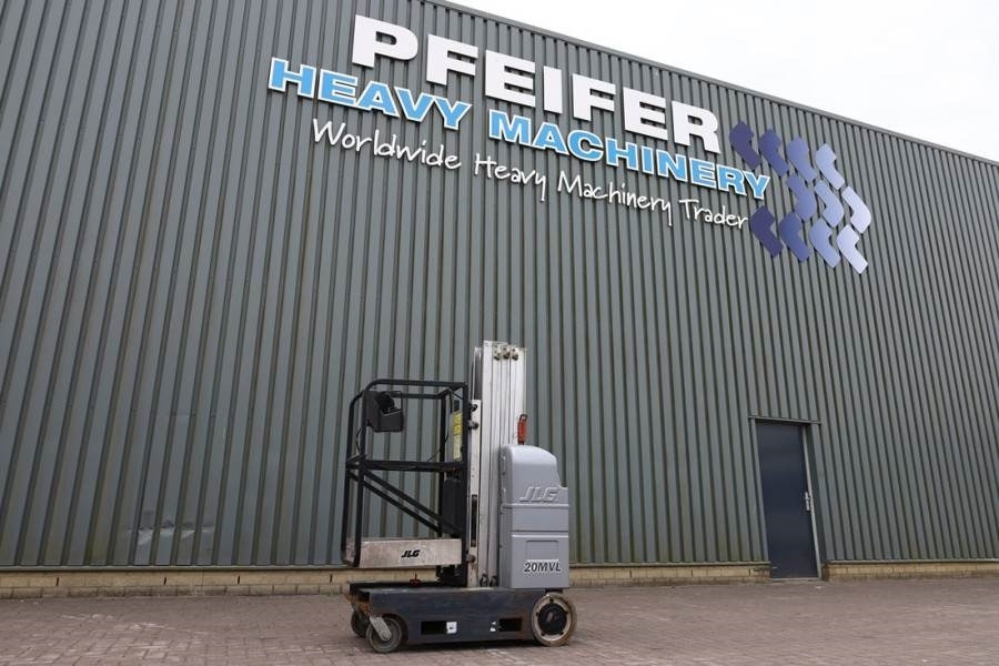 JLG 20MVL Electric, 8m Working Height, 160kg Capacity - Дигачка зглобна платформа: слика 1 JLG 20MVL Electric, 8m Working Height, 160kg Capacity - Дигачка зглобна платформа: слика 1