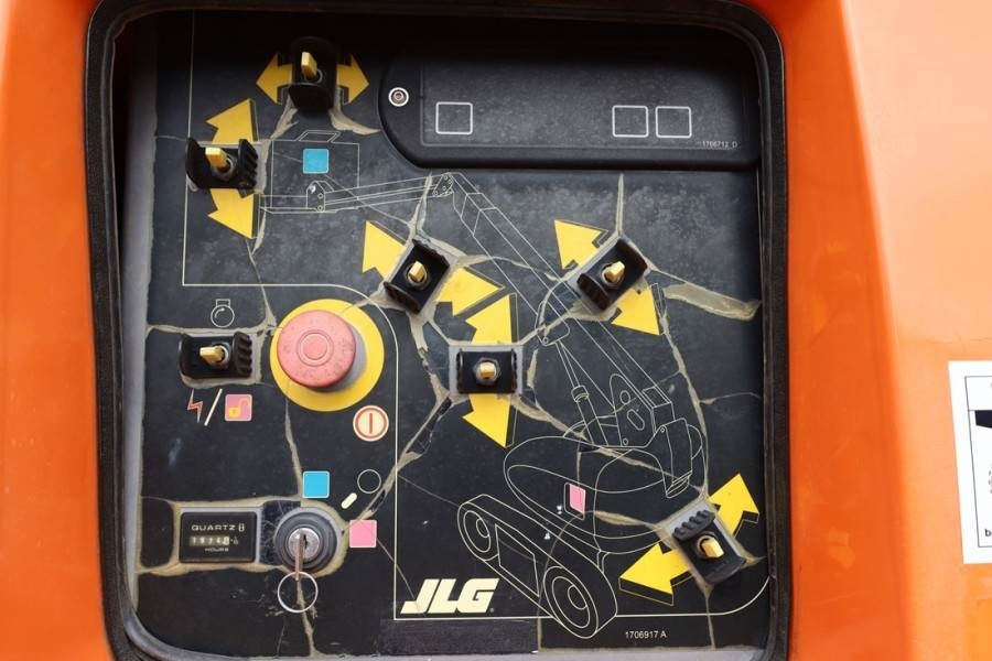 JLG 660SJC Diesel, Steel Tracks, 20m Working Height, 1 - Телескопска платформа: слика 4 JLG 660SJC Diesel, Steel Tracks, 20m Working Height, 1 - Телескопска платформа: слика 4