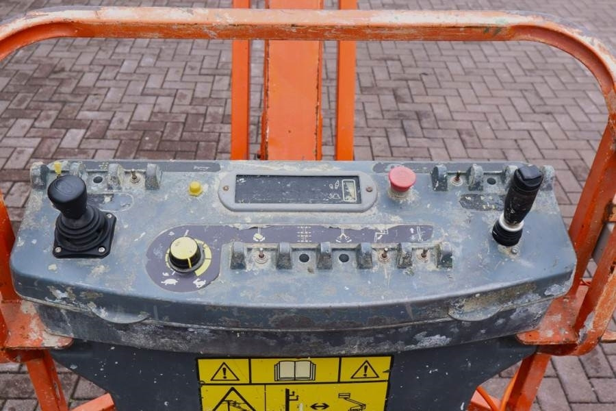 JLG 860SJ Diesel, 4x4 Drive, 28.2m Working Height, 22. - Телескопска платформа: слика 4 JLG 860SJ Diesel, 4x4 Drive, 28.2m Working Height, 22. - Телескопска платформа: слика 4