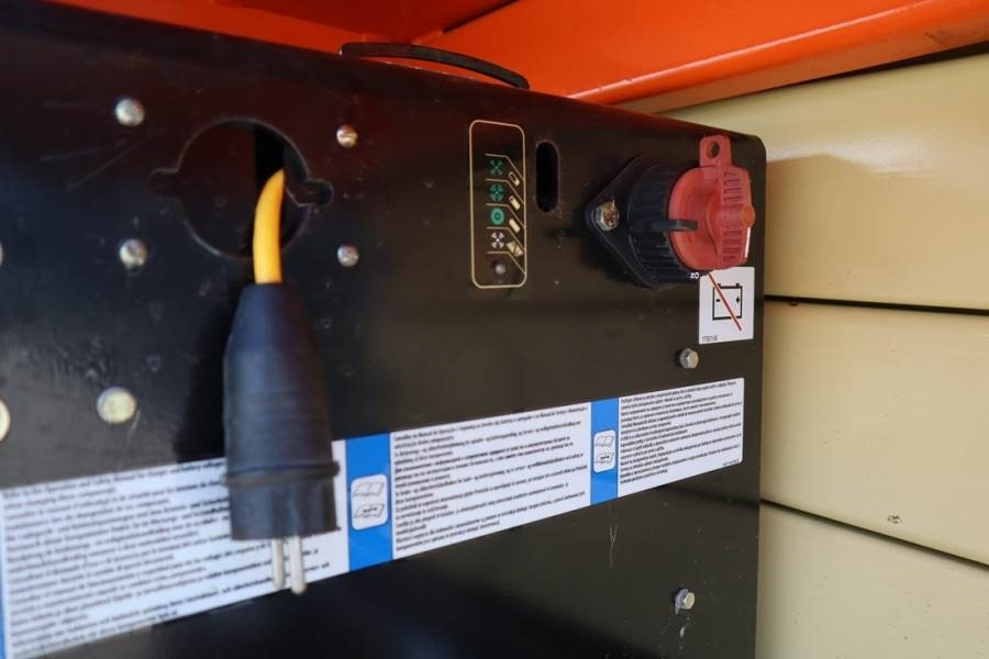 Кревач ножица JLG ERT2669 Unused, Electric, 10m Working Height, 680k: слика 10