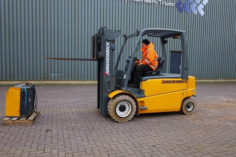 Jungheinrich EFG550 Electric, 5000kg Capacity, Lifting Height 3 - Дизел вилушкар: слика 2 Jungheinrich EFG550 Electric, 5000kg Capacity, Lifting Height 3 - Дизел вилушкар: слика 2
