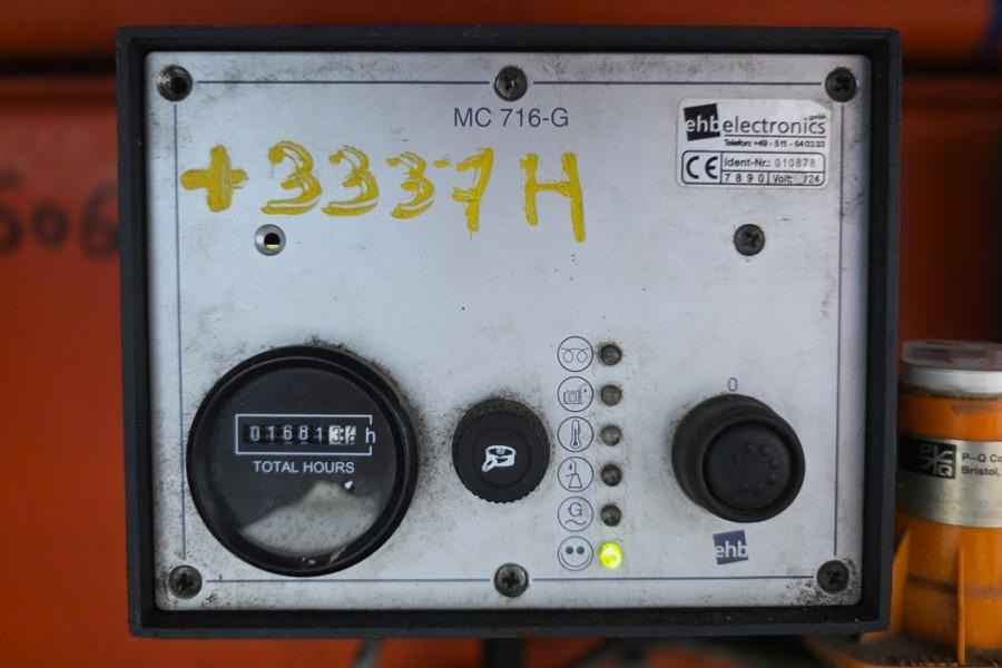 Liftlux SL205-25D4WDSP NEW TYRES, Diesel, 4x4 Drive, Hydra - Дигачка зглобна платформа: слика 5 Liftlux SL205-25D4WDSP NEW TYRES, Diesel, 4x4 Drive, Hydra - Дигачка зглобна платформа: слика 5