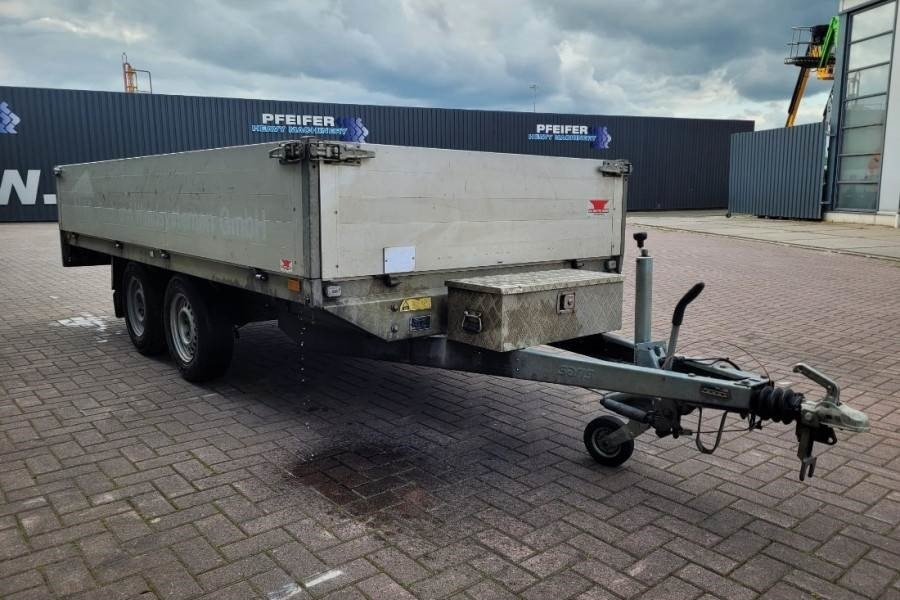 Saris PL1827 2 Axel Trailer - Автомобил приколка: слика 4 Saris PL1827 2 Axel Trailer - Автомобил приколка: слика 4