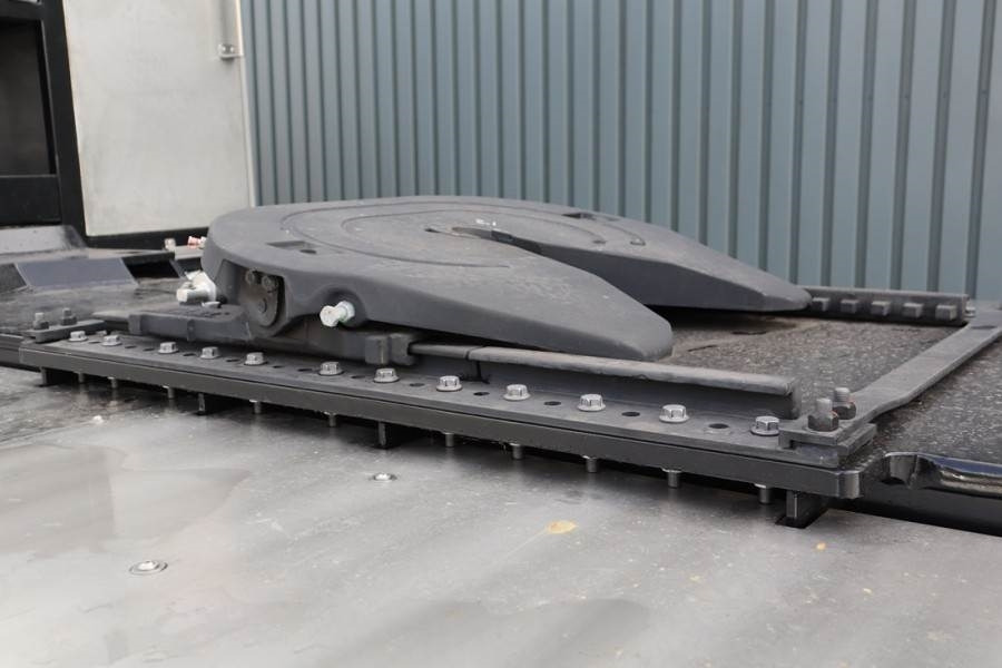 Кран за секакви терени Scania R540 B10x4 With Cormach 150tm Crane Valid inspecti: слика 7 Кран за секакви терени Scania R540 B10x4 With Cormach 150tm Crane Valid inspecti: слика 7