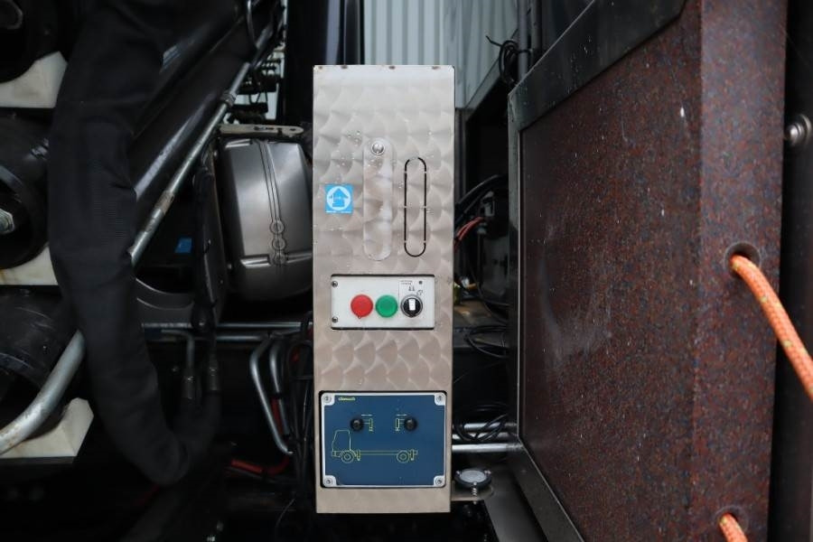 Кран за секакви терени Scania R540 B10x4 With Cormach 150tm Crane Valid inspecti: слика 16 Кран за секакви терени Scania R540 B10x4 With Cormach 150tm Crane Valid inspecti: слика 16