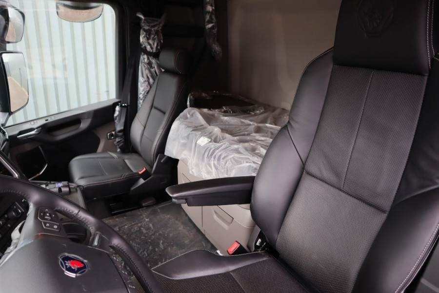 Кран за секакви терени Scania R540 B10x4 With Cormach 150tm Crane Valid inspecti: слика 20 Кран за секакви терени Scania R540 B10x4 With Cormach 150tm Crane Valid inspecti: слика 20