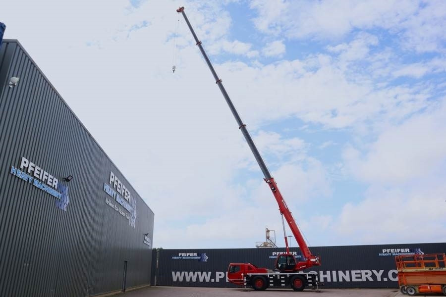 Terex AC40/2L Diesel, 4x4 Drive And 4-Wheel Steering, 40 - Кран за секакви терени: слика 3 Terex AC40/2L Diesel, 4x4 Drive And 4-Wheel Steering, 40 - Кран за секакви терени: слика 3