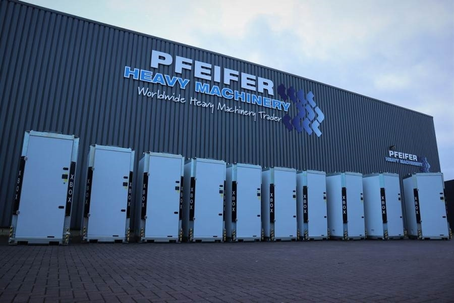 Trime X-BOX M 4 x 320W Valid inspection, *Guarante  - Кула за рефлектори: слика 2 Trime X-BOX M 4 x 320W Valid inspection, *Guarante  - Кула за рефлектори: слика 2