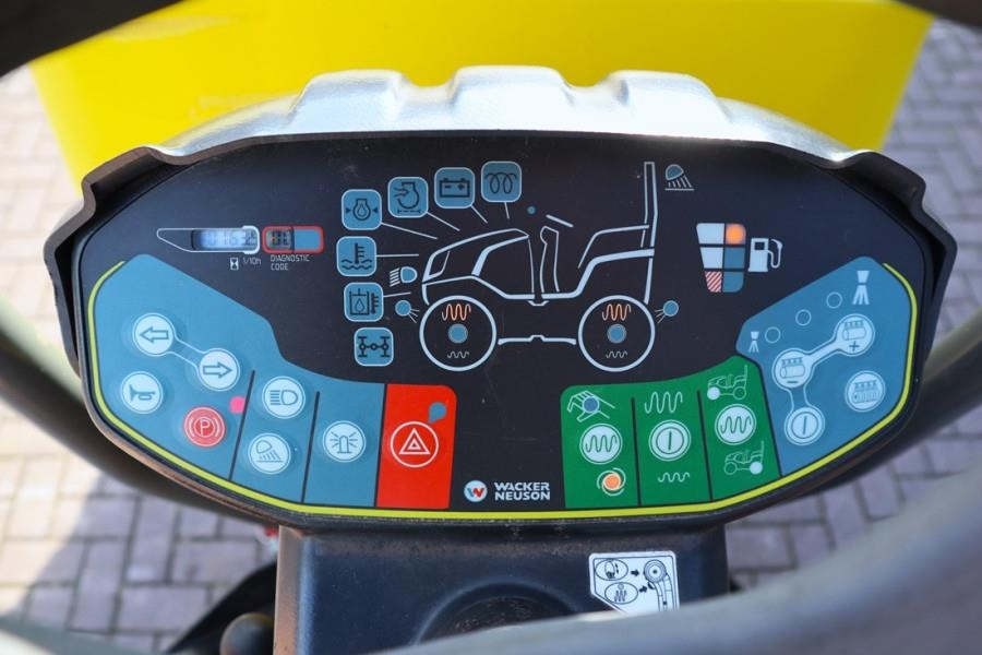 Wacker Neuson RD28-120 Diesel, Front And Rear Vibrating Smooth D - Ваљак за пат: слика 4 Wacker Neuson RD28-120 Diesel, Front And Rear Vibrating Smooth D - Ваљак за пат: слика 4