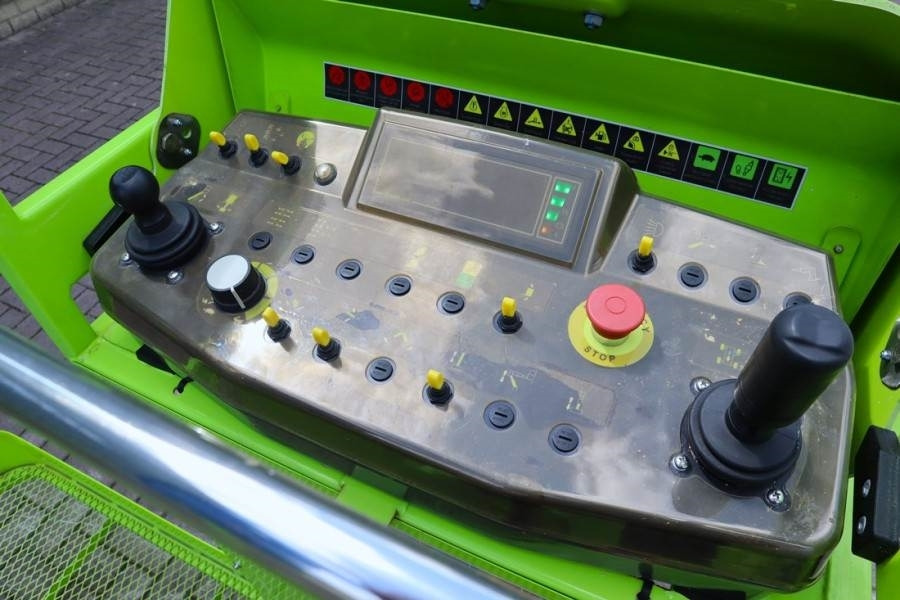 Zoomlion ZT26JE Fully Electric Lithium-Powered, 4x4 Rough T - Телескопска платформа: слика 3 Zoomlion ZT26JE Fully Electric Lithium-Powered, 4x4 Rough T - Телескопска платформа: слика 3