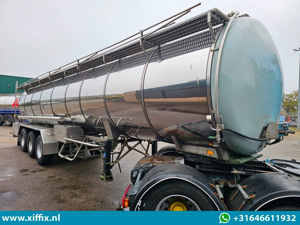 Burg 3-ass. Geisoleerde RVS tank oplegger / Food / 1 Compartiment - Полуприколка цистерна: слика 4 Burg 3-ass. Geisoleerde RVS tank oplegger / Food / 1 Compartiment - Полуприколка цистерна: слика 4