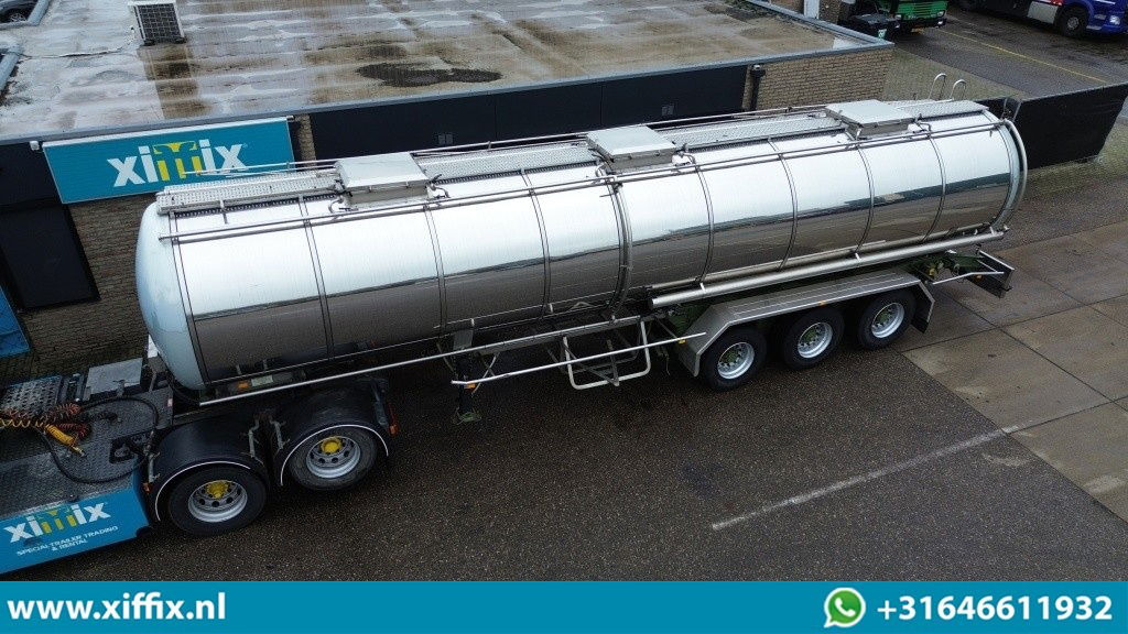 Burg 3-ass. Geisoleerde RVS tank oplegger / Food / 1 Compartiment - Полуприколка цистерна: слика 1 Burg 3-ass. Geisoleerde RVS tank oplegger / Food / 1 Compartiment - Полуприколка цистерна: слика 1