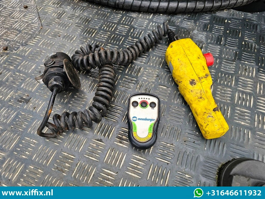 Полуприколка за низок утовар Meusburger 2-ass. Dieplader / Halb assen / 2x gestuurd: слика 6 Полуприколка за низок утовар Meusburger 2-ass. Dieplader / Halb assen / 2x gestuurd: слика 6