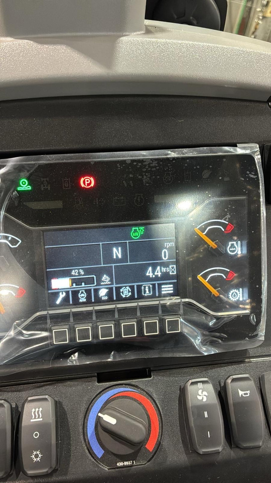 CATERPILLAR 434 - Ровокопач: слика 3 CATERPILLAR 434 - Ровокопач: слика 3